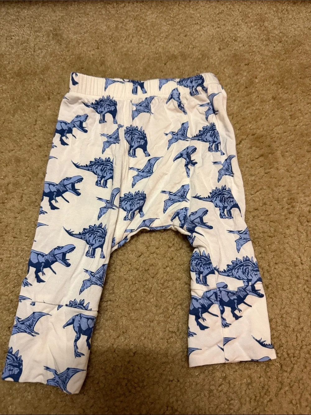 kate quinn White Leggings with Blue Dinosaur Print